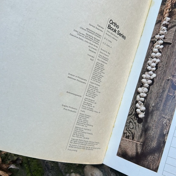 Vintage 70s “12 Months Harvest" Book Canning, Preserving, Harvesting, Homestead - Picture 4 of 12